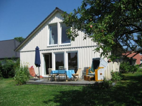 Holiday home beach and nature Gelting